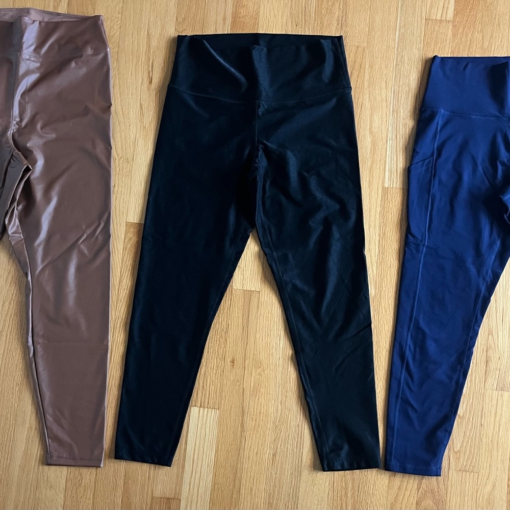 Aerie Leggings, Brown Pleather, Shiny Black, Navy sz large short